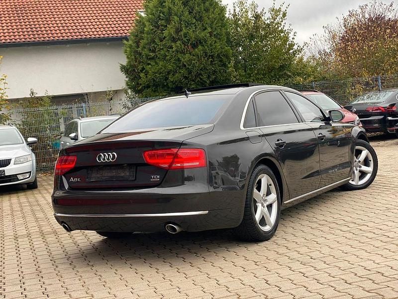Gebraucht Audi A8L Ambiente 351 PS (258 kW) 2012 Schwarz Limousine