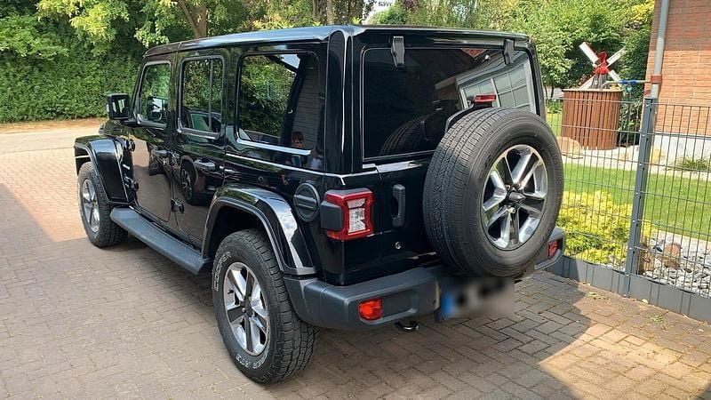 Gebraucht Jeep Wrangler Sahara 272 PS (200 kW) 2020 Schwarz SUV