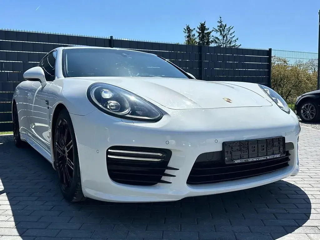 Gebraucht Porsche Panamera GTS Chrono 441 PS (324 kW) 2015 Weiß Kleinwagen