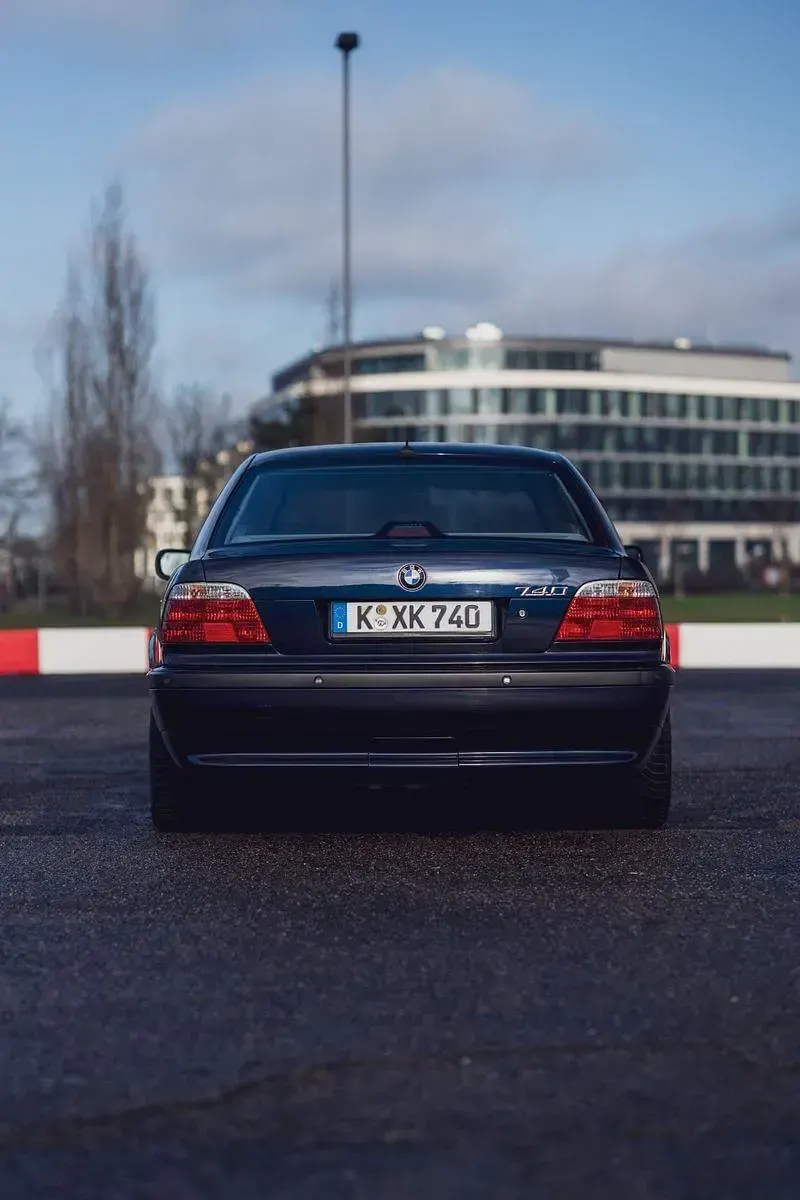 Gebraucht BMW 740 M Performance 245 PS (180 kW) 2001 Blau Limousine