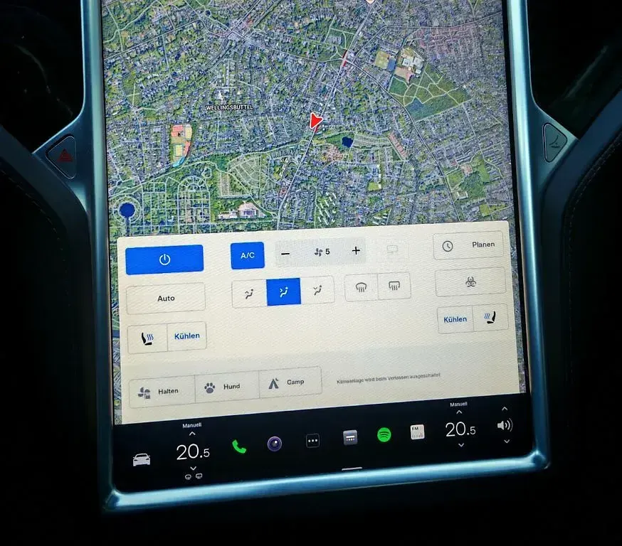 Gebraucht Tesla Model S 386 kW (525 PS) 2017 Blau Kleinwagen