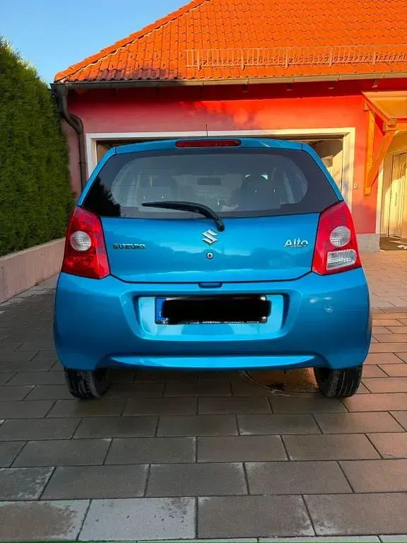 Gebraucht Suzuki Alto 68 PS (50 kW) 2010 Blau Kleinwagen