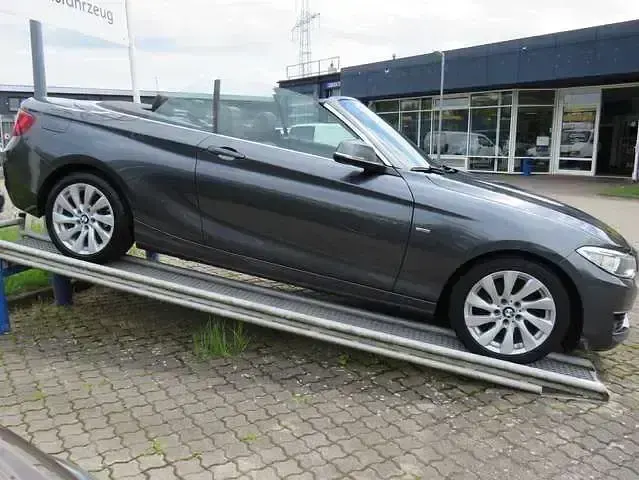 Gebraucht BMW 220 Luxury Line 184 PS (135 kW) 2016 Mineralgrau metallic Cabrio