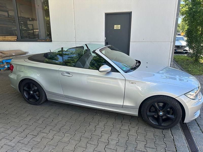 Gebraucht BMW 120 Cabriolet Performance 170 PS (125 kW) 2008 Silber Cabrio