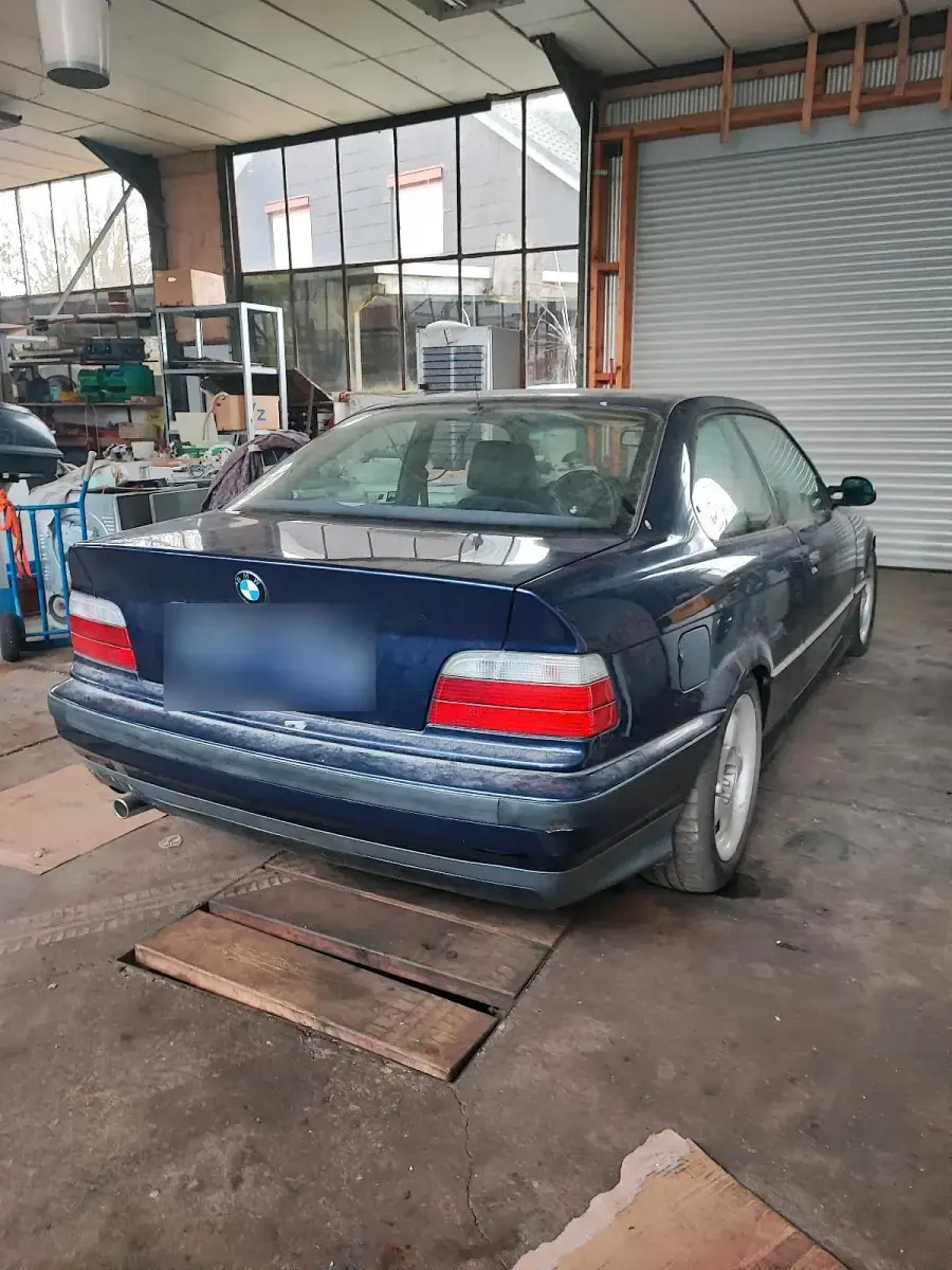 Gebraucht BMW 323 170 PS (125 kW) 1995 Blau Coupé