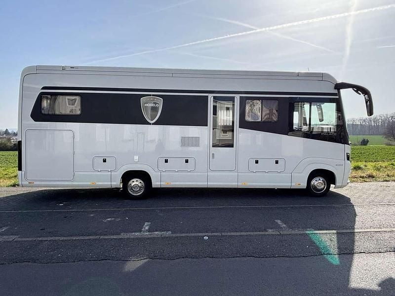 Gebraucht Iveco Daily 204 PS (150 kW) 2019 Weiß Van