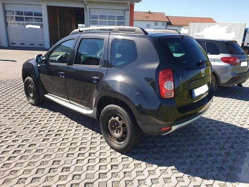 Używany Dacia Duster Prestige 105 KM (77 kW) 2011 Czarny SUV