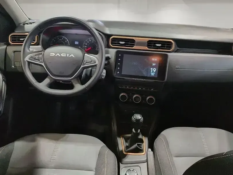Gebraucht Dacia Duster Comfort 114 PS (83 kW) 2024 Staubgrau SUV