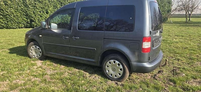 Gebraucht VW Caddy Life 105 PS (77 kW) 2006 Grau Van / Kleinbus