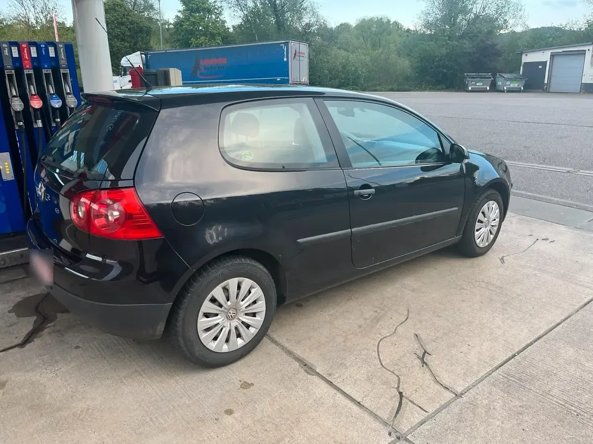 Gebraucht VW Golf IV 75 PS (55 kW) 2005 Schwarz Limousine