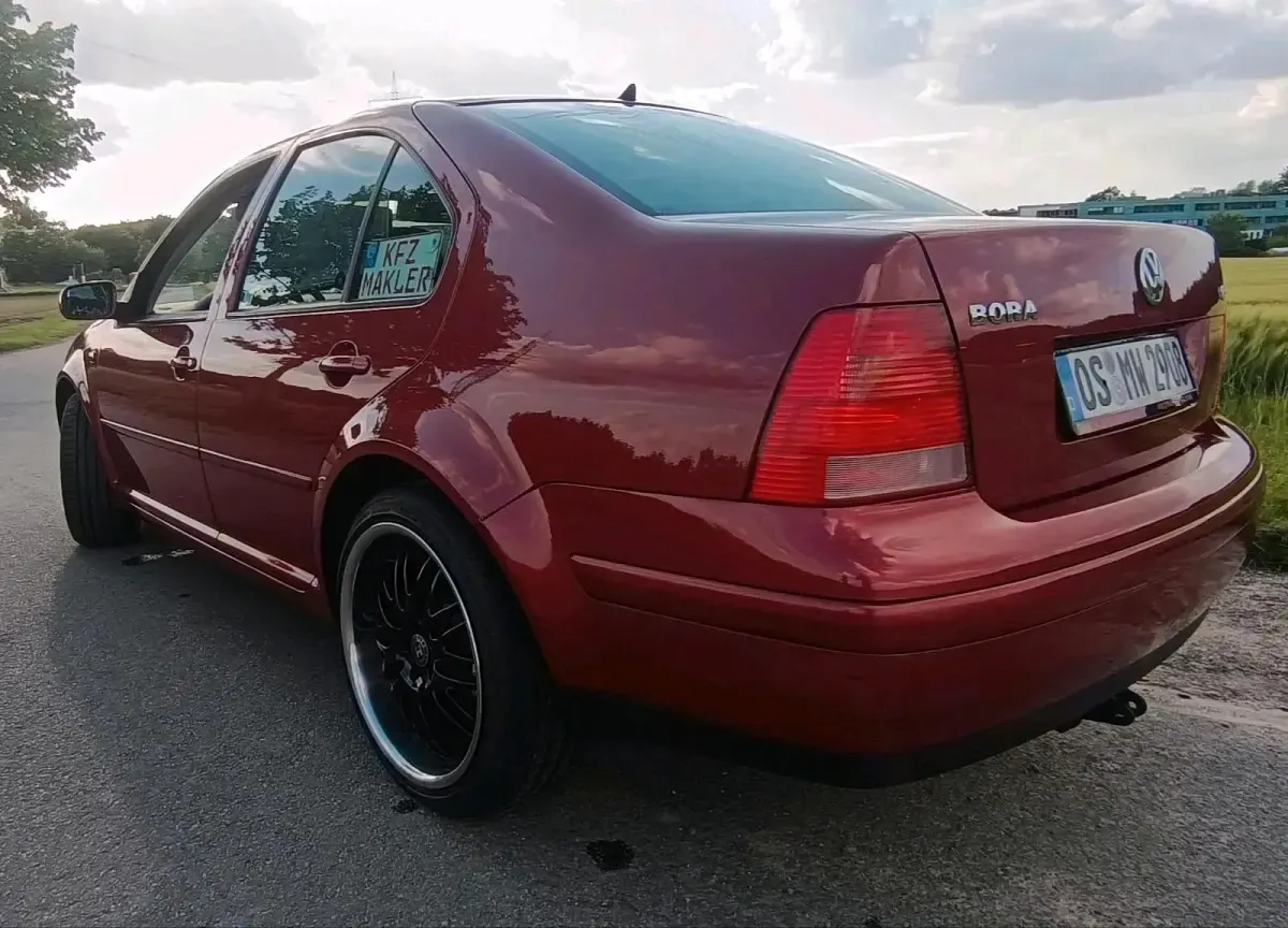 Gebraucht VW Bora 101 PS (74 kW) 1999 Rot Limousine