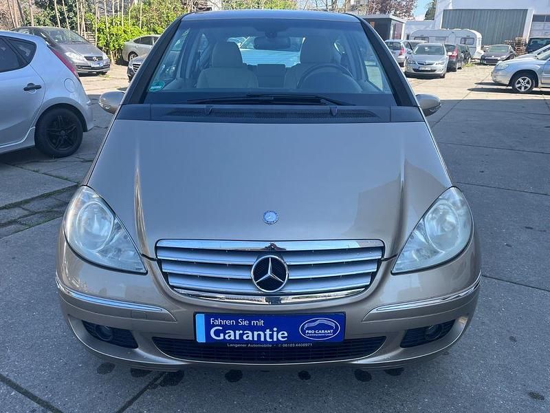 Gebraucht Mercedes A150 95 PS (69 kW) 2007 Gold