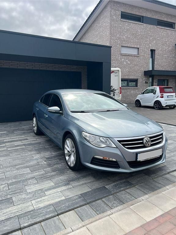 Silber Gebraucht 2009 VW CC Limousine | 9.800 € - Bild 1/4