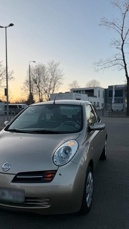 Gebraucht Nissan Micra 65 PS (47 kW) 2003 Beige Kleinwagen
