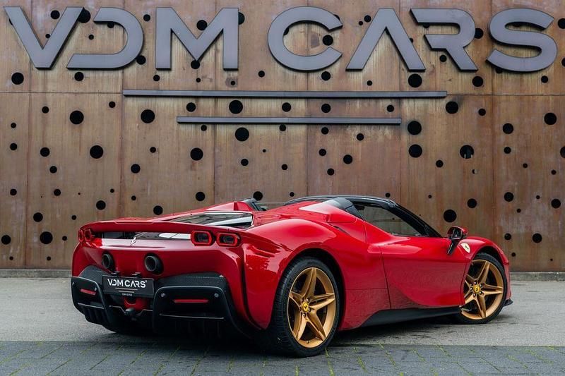 Neu Ferrari SF90 999 PS (734 kW) 2025 Rosso mugello 325 Cabrio