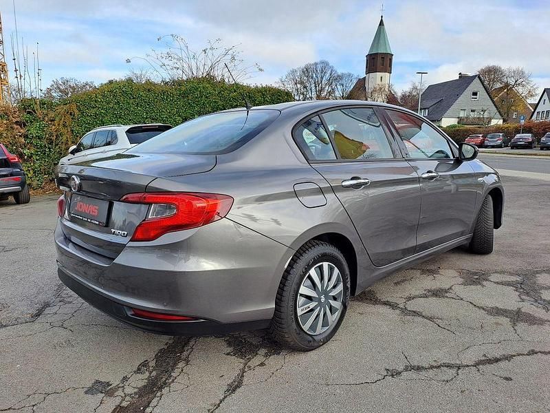 Gebraucht Fiat Tipo Pop 95 PS (69 kW) 2016 Grau Limousine