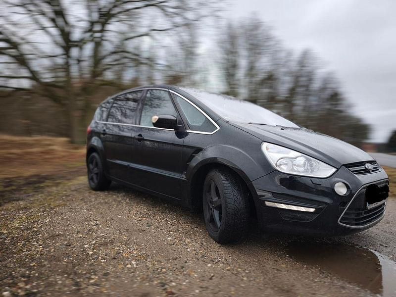 Gebraucht Ford S-MAX Titanium S 200 PS (147 kW) 2011 Schwarz Van / Kleinbus