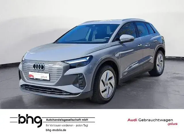 Używany Audi Q4 e-tron Ambiente 210 kW (286 KM) 2025 SUV
