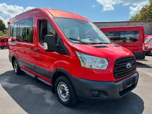 Gebraucht Ford Transit 101 PS (74 kW) 2015 Rot Kombi