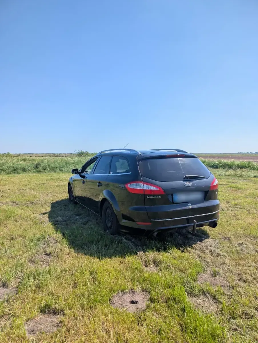 Gebraucht Ford Mondeo 175 PS (128 kW) 2012 Schwarz Kombi