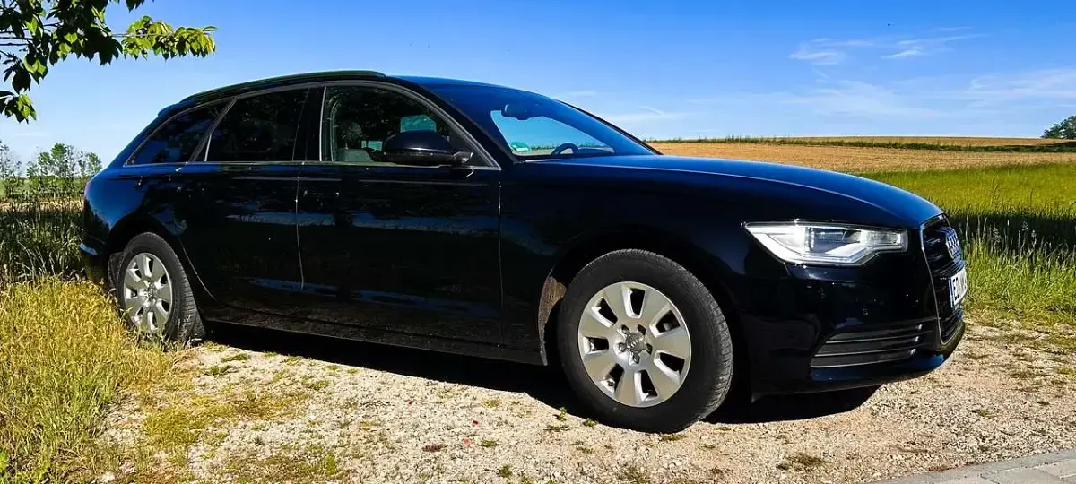 Gebraucht Audi A6 190 PS (139 kW) 2015 Schwarz Kombi