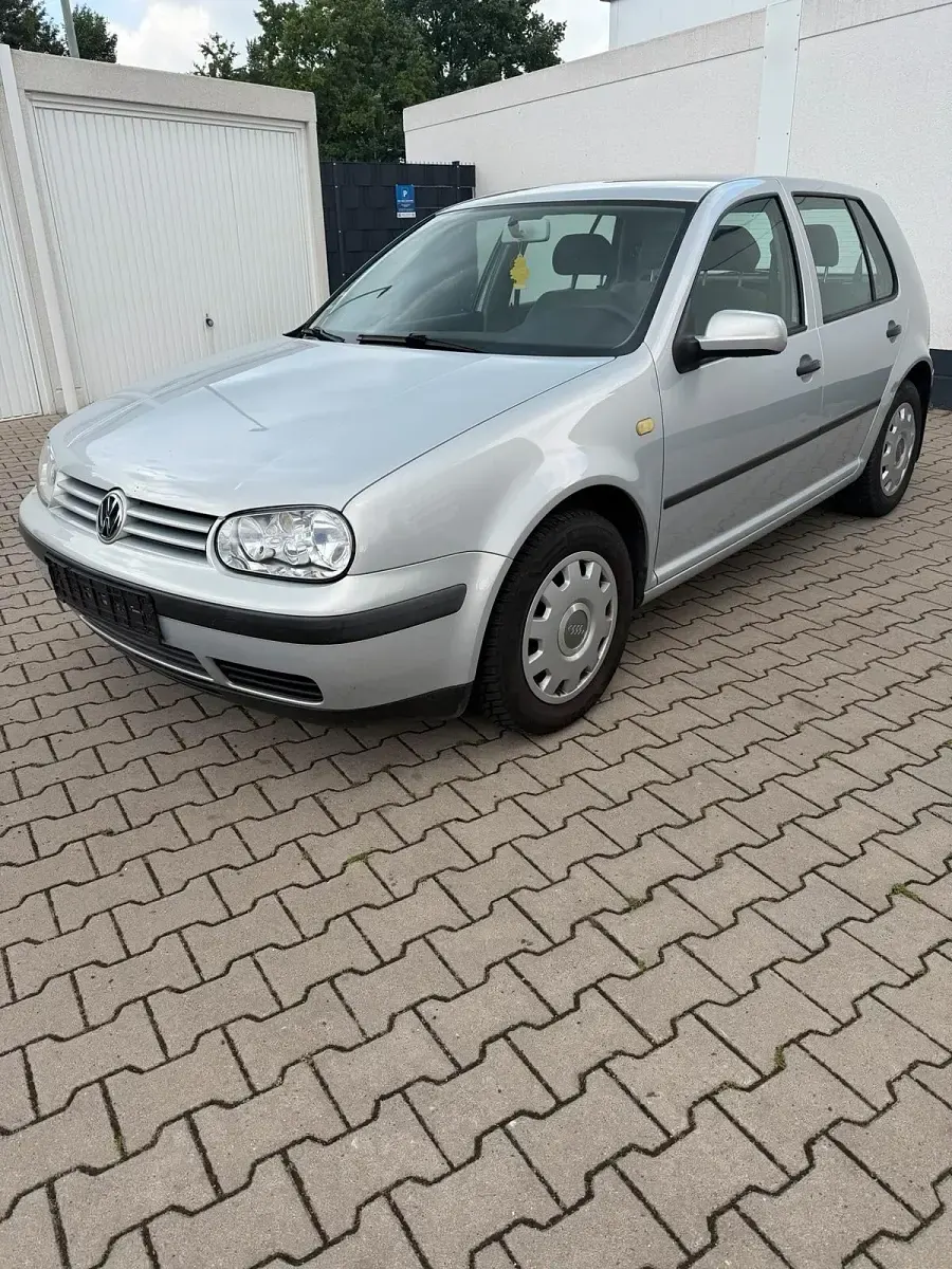 Gebraucht VW Golf III 101 PS (74 kW) 1999 Grau Limousine