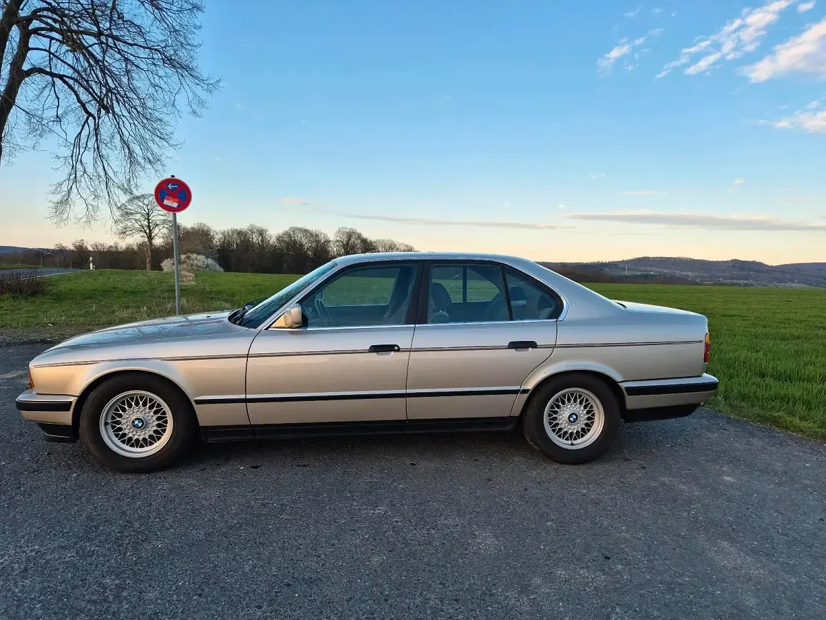 Gebraucht BMW 525 170 PS (125 kW) 1989 Limousine
