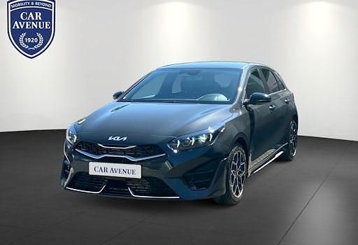 Neu Kia Ceed GT-Line 140 PS (102 kW) 2025 Grau Kleinwagen