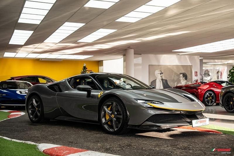 Gebraucht Ferrari SF90 2021 Grau