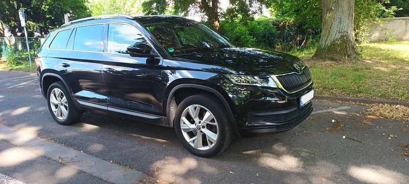 Schwarz Gebraucht 2018 Skoda Kodiaq Style SUV | 26.950 € (Fairer Preis) - Bild 1/4