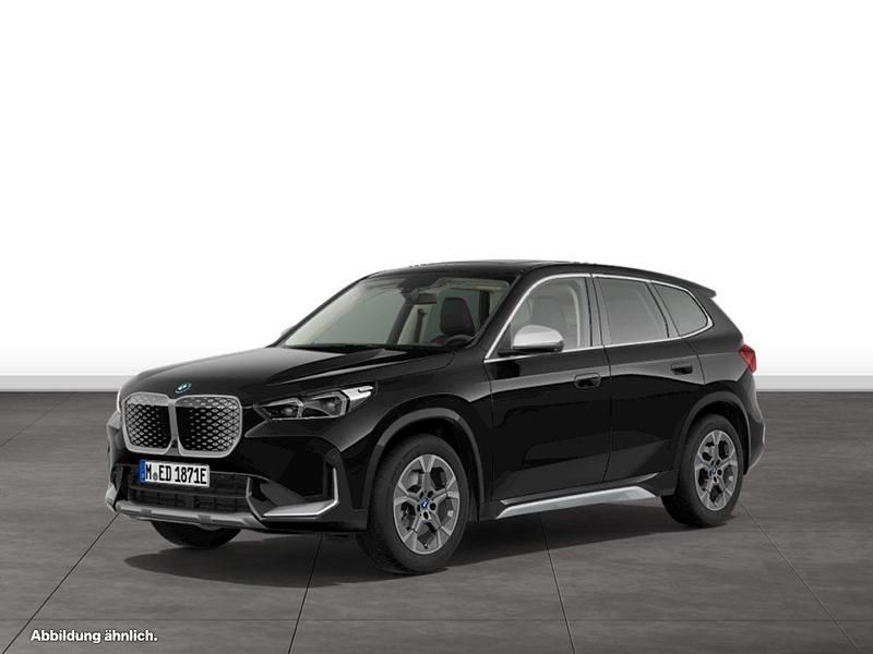 Schwarz Gebraucht 2024 BMW iX1 SUV | 42.960 € (Etwas zu teuer) - Bild 1/4