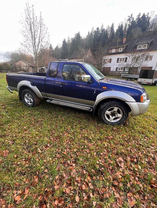 Gebraucht Nissan Navara 134 PS (98 kW) 2004 Blau Pickup
