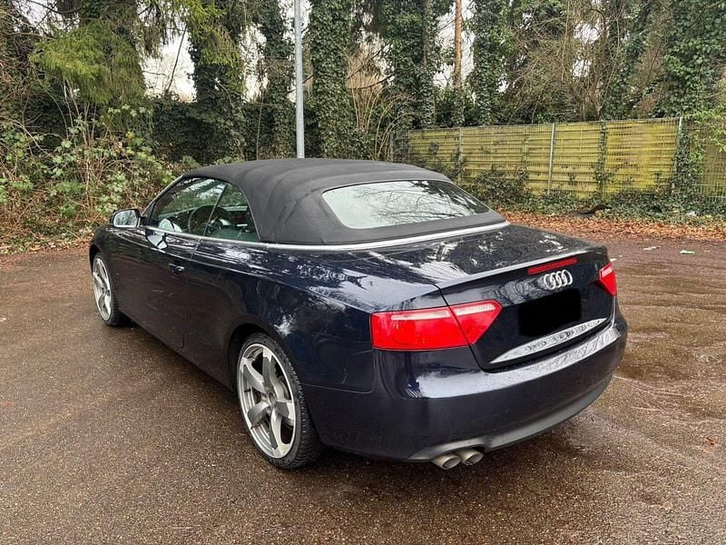 Gebraucht Audi A5 Cabriolet Comfort 170 PS (125 kW) 2011 Blau Cabrio