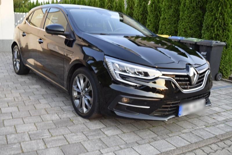 Schwarz Gebraucht 2021 Renault Mégane IV Business Limousine | 14.000 € (Guter Preis) - Bild 1/4
