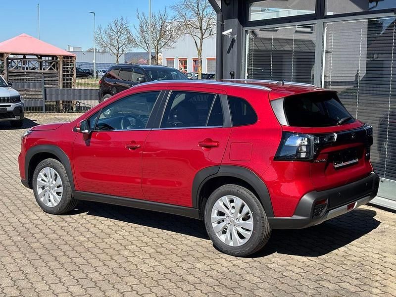 Neu Suzuki SX4 S-Cross Comfort 110 PS (80 kW) 2026 Rot SUV