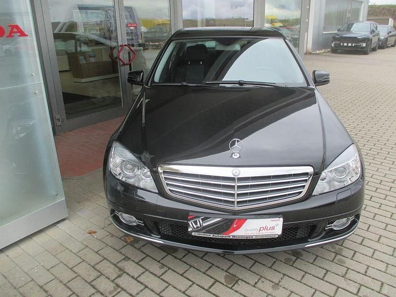 Gebraucht Mercedes C180 156 PS (114 kW) 2008 Schwarz Limousine