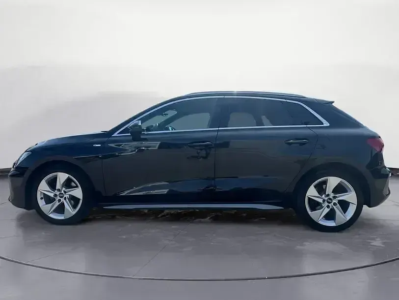 Gebraucht Audi A3 S-Line 150 PS (110 kW) 2021 Mythosschwarz metallic Limousine
