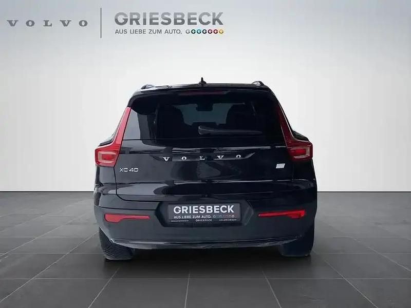 Używany Volvo C40 169 kW (231 KM) 2022 Czarny SUV
