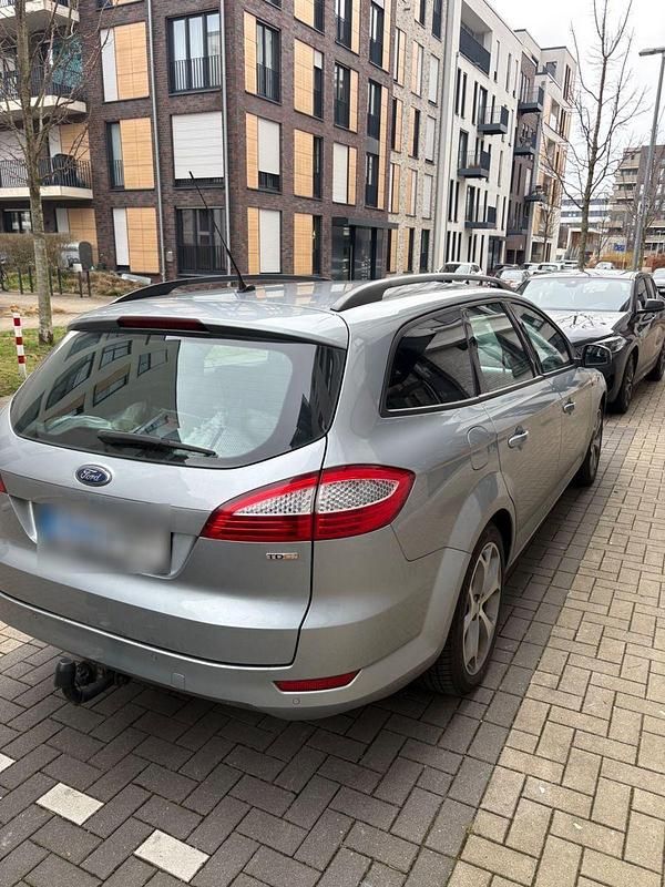 Gebraucht Ford Mondeo Trend 163 PS (119 kW) 2009 Grau Limousine