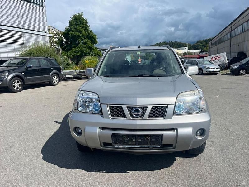 Silber Gebraucht 2006 Nissan X-Trail Comfort SUV | 1.190 € (Fairer Preis) - Bild 1/4