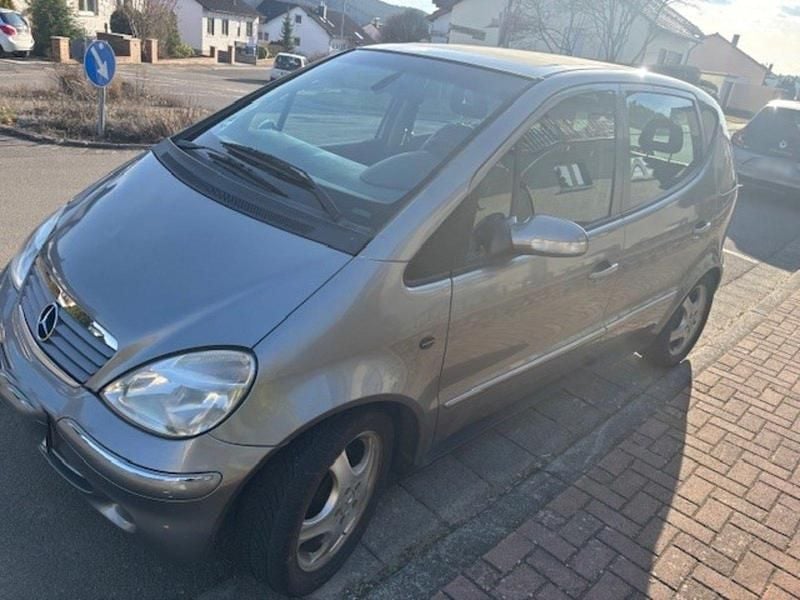 Gebraucht Mercedes A190 125 PS (91 kW) 2003 Silber Kleinwagen