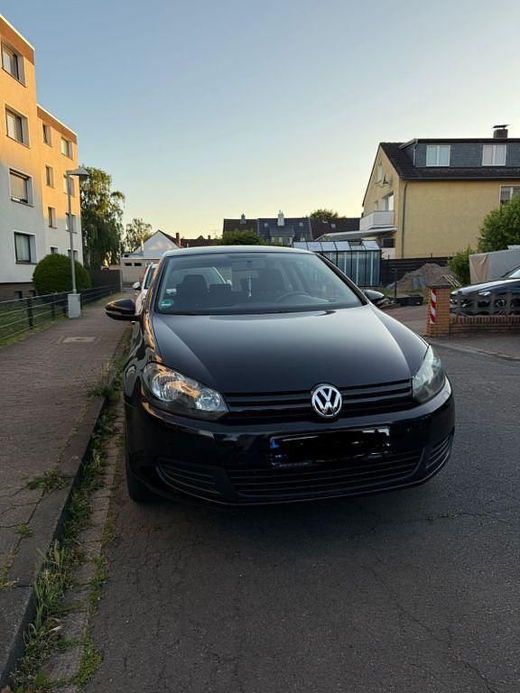 Schwarz Gebraucht 2009 VW Golf VI Limousine | 3.000 € (Fairer Preis) - Bild 1/4