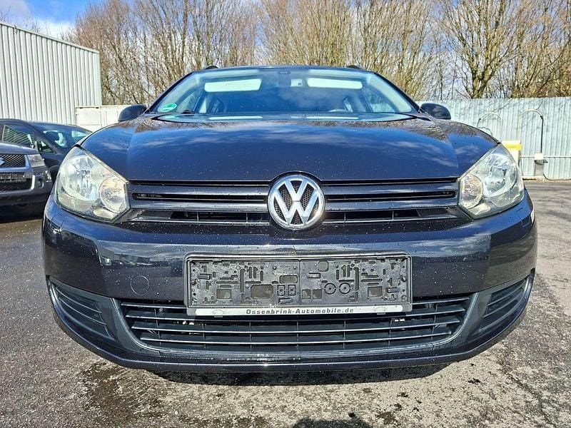 Gebraucht VW Golf VI Trendline 105 PS (77 kW) 2011 Schwarz Kleinwagen