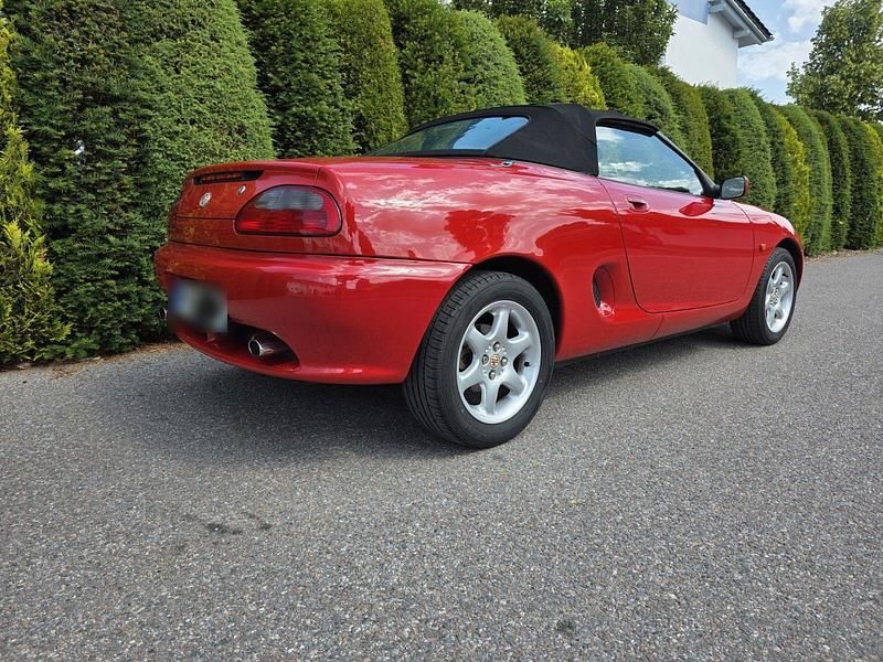 Używany MG F 120 KM (88 kW) 1998 Czerwony Kabriolet