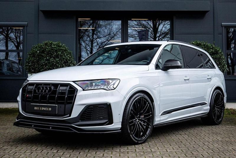 Gebraucht Audi SQ7 507 PS (372 kW) 2023 Grau SUV