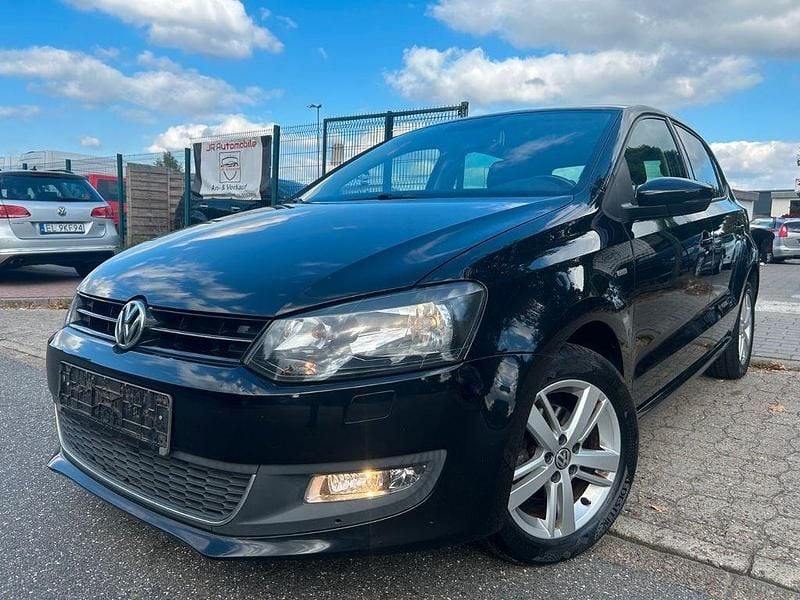 Schwarz Gebraucht 2013 VW Polo Match Limousine | 6.990 € (Guter Preis) - Bild 1/4