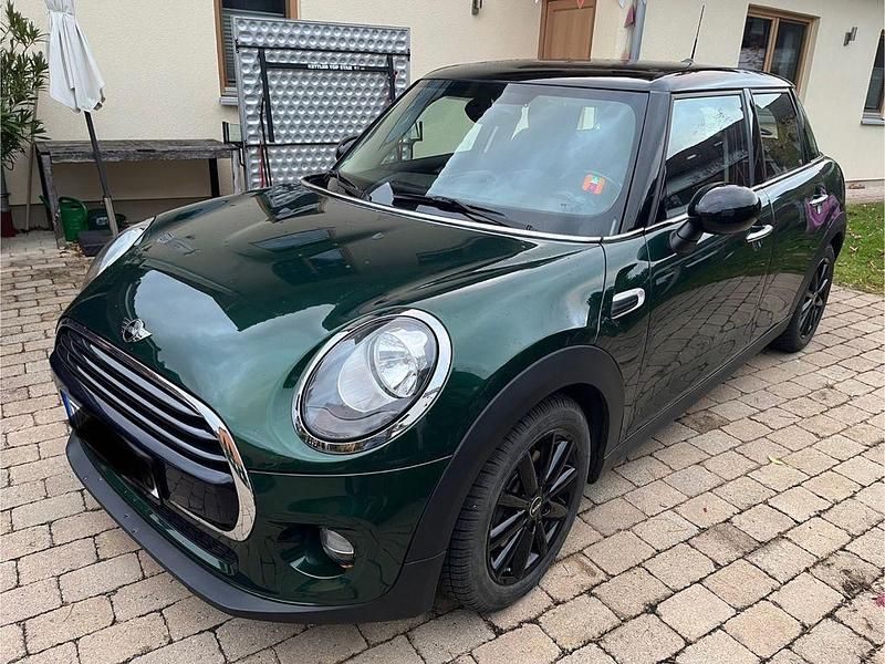 Grün Gebraucht 2015 Mini Cooper Kleinwagen | 11.900 € (Fairer Preis) - Bild 1/4