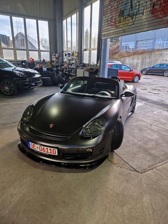 Grau Gebraucht 2005 Porsche Boxster Cabrio | 22.999 € (Fairer Preis) - Bild 1/4