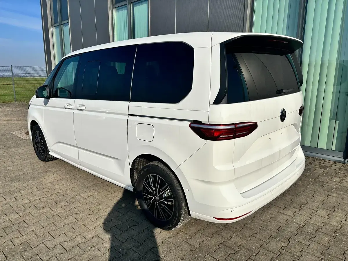 Neu VW Multivan Pro 150 PS (110 kW) 2026 Unilackierung candyweiß Van / Kleinbus