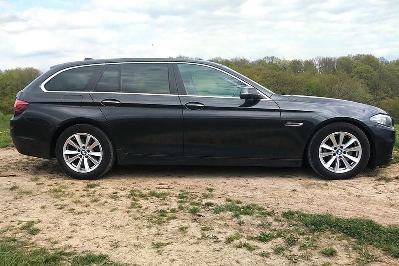 Second-hand BMW 530 Comfort Edition 258 CP (189 kW) 2014 Gri Berlinǎ